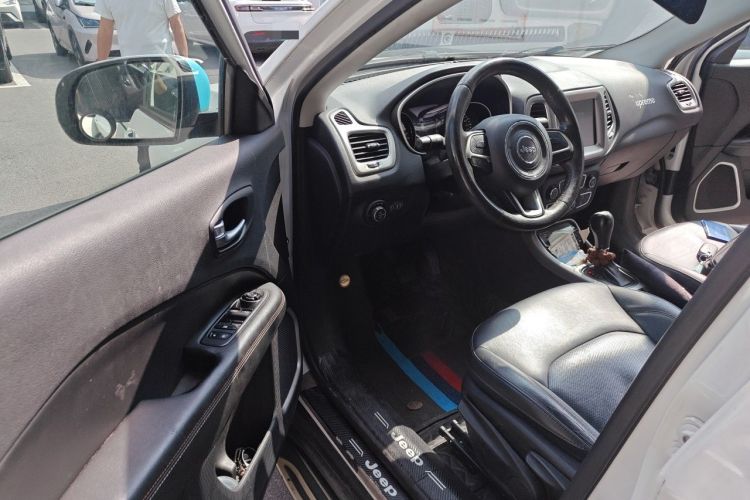 Used Jeep Compass 2017 200T Automatic Family Edition Driver Seat