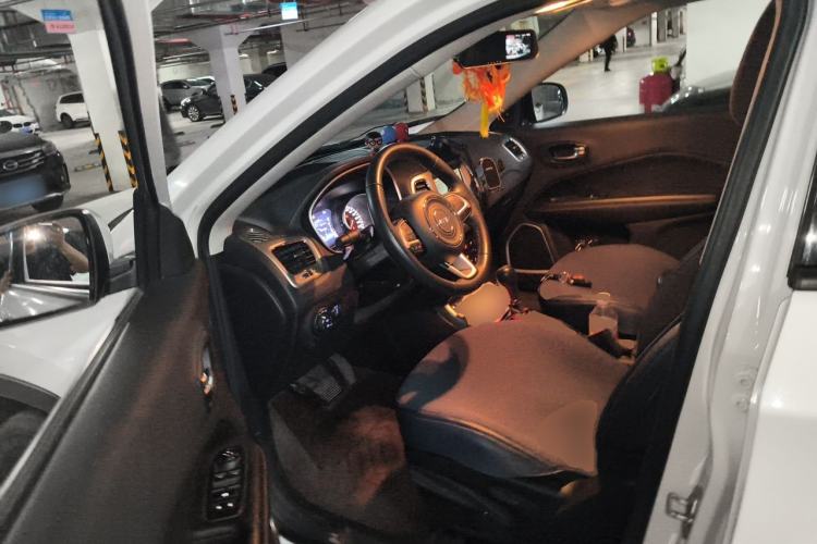 Used Jeep Compass 2017 200T Automatic Family Edition Driver Seat