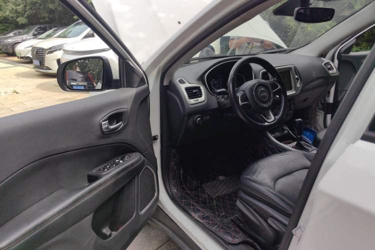 Used Jeep Compass 2017 200T Automatic Family Edition Driver Seat