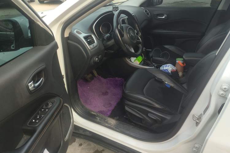 Used Jeep Compass 2017 200T Automatic Family Edition Driver Seat