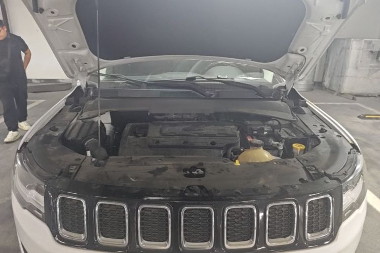 Used Jeep Compass 2017 200T Automatic Family Edition Engine Bay