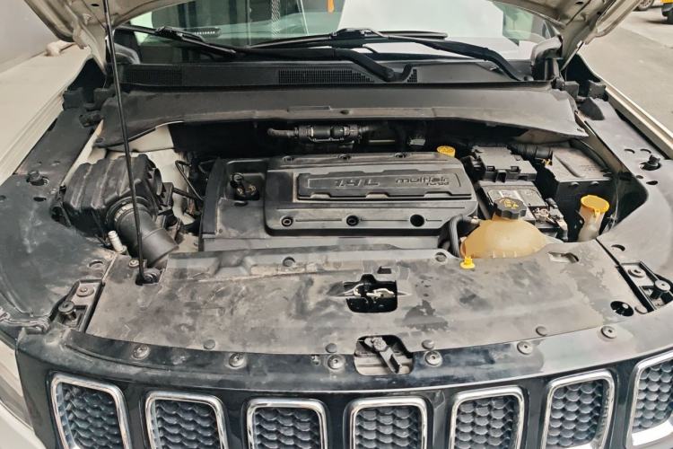 Used Jeep Compass 2017 200T Automatic Family Enjoyment Four-Wheel Drive Edition Engine Bay