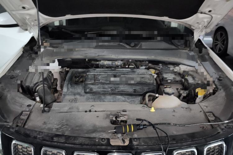 Used Jeep Compass 2017 200T Automatic Family Edition Engine Bay