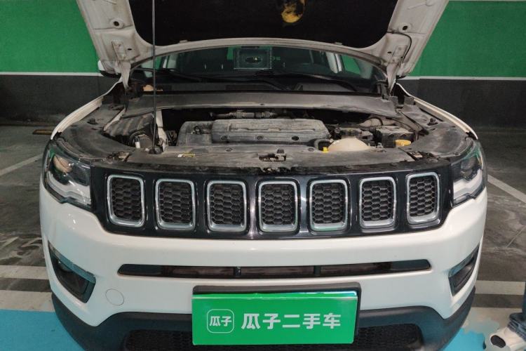Used Jeep Compass 2017 200T Automatic Family Edition Engine Bay