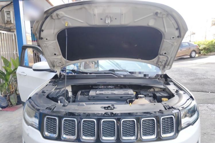 Used Jeep Compass 2017 200T Automatic Enjoyment Version Engine Bay