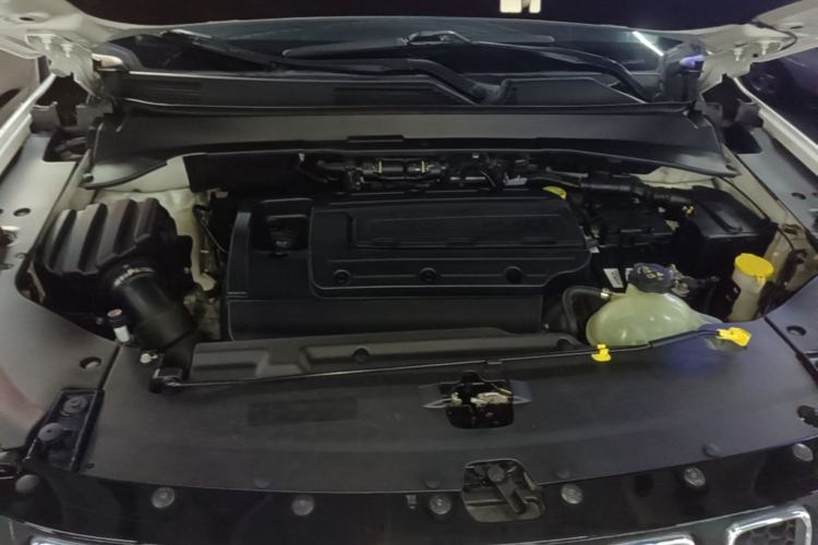 Used Jeep Compass 2017 200T Automatic Family Edition Engine Bay