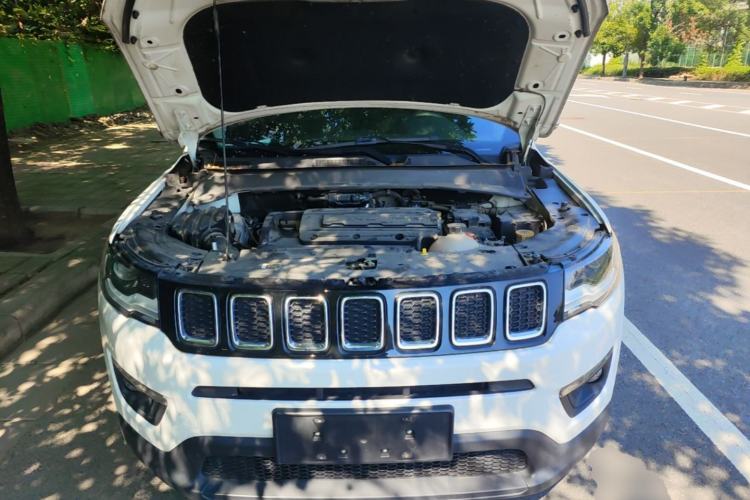 Used Jeep Compass 2017 200T Automatic Family Enjoyment Four-Wheel Drive Edition Engine Bay
