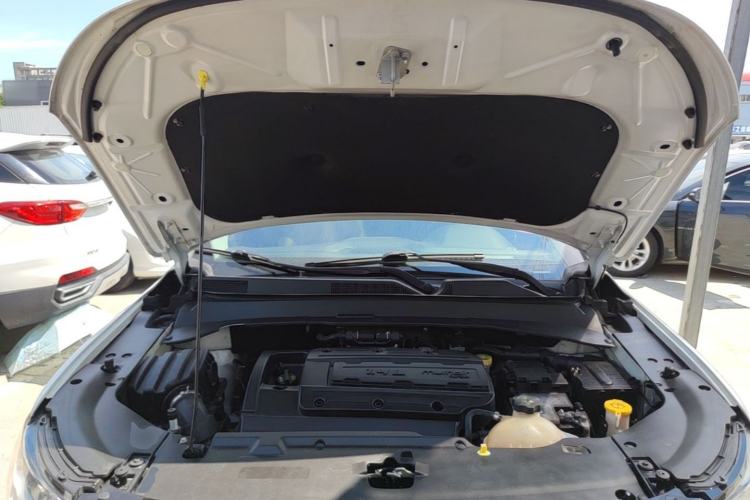 Used Jeep Compass 2017 200T Automatic Family Edition Engine Bay