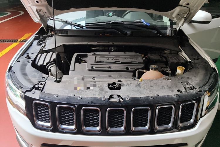 Used Jeep Compass 2017 200T Automatic Family Edition Engine Bay