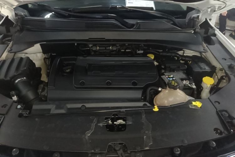 Used Jeep Compass 2017 200T Automatic Family Edition Engine Bay
