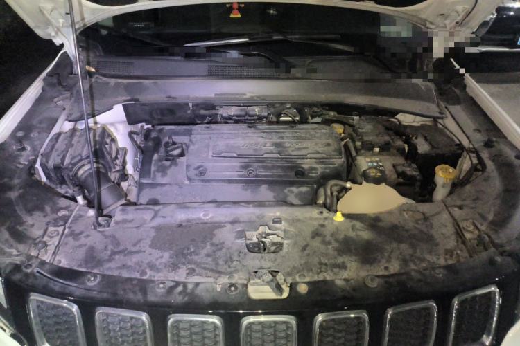 Used Jeep Compass 2017 200T Automatic Family Edition Engine Bay