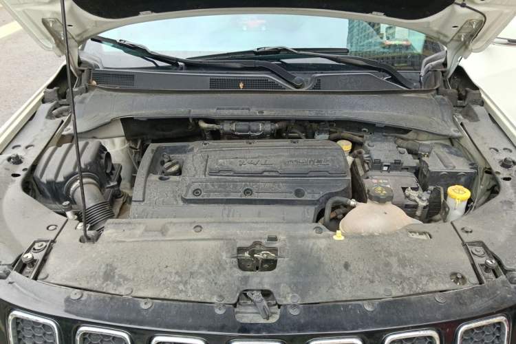 Used Jeep Compass 2017 200T Automatic Prestige Edition Engine Bay