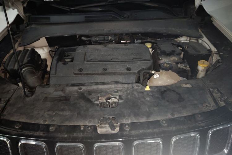 Used Jeep Compass 2017 200T Automatic Family Edition Engine Bay