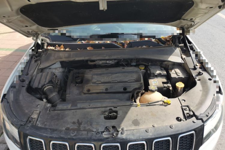 Used Jeep Compass 2017 200T Automatic Family Edition Engine Bay