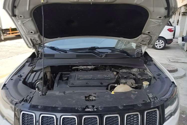 Used Jeep Compass 2017 200T Automatic Prestige Edition Engine Bay