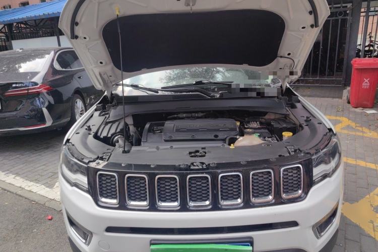 Used Jeep Compass 2017 200T Automatic Prestige Edition Engine Bay