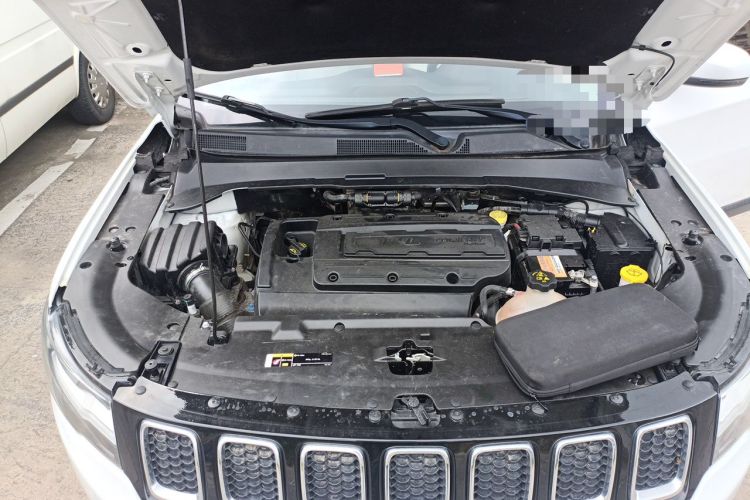 Used Jeep Compass 2017 200T Automatic Enjoyment Version Engine Bay
