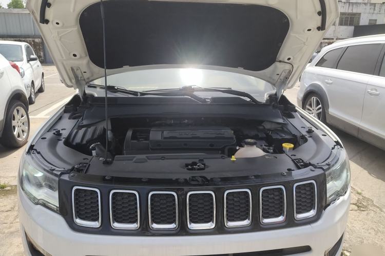 Used Jeep Compass 2017 200T Automatic Family Edition Engine Bay
