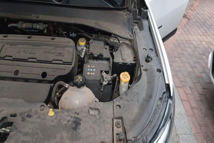Used Jeep Compass 2017 200T Automatic Family Edition Engine Bay Left