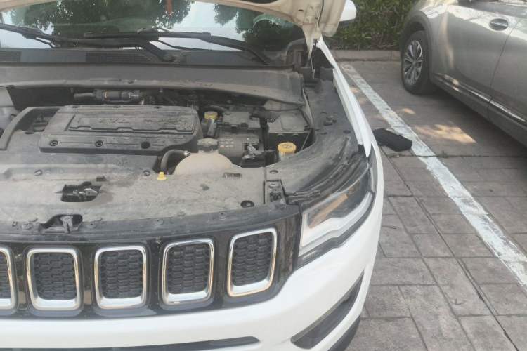Used Jeep Compass 2017 200T Automatic Family Edition Engine Bay Left