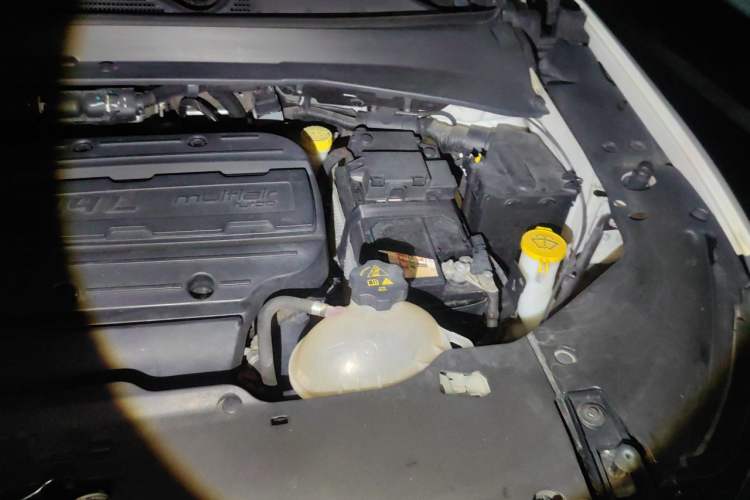 Used Jeep Compass 2017 200T Automatic Family Edition Engine Bay Left