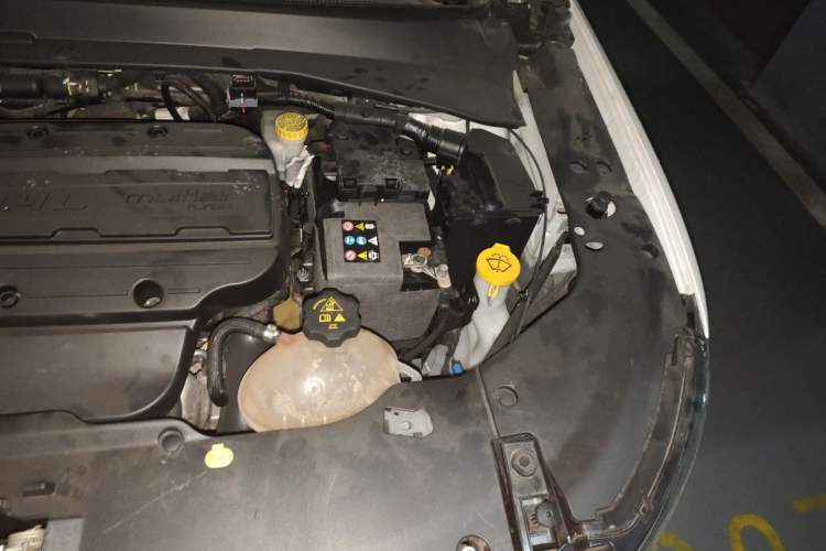 Used Jeep Compass 2017 200T Automatic Family Edition Engine Bay Left