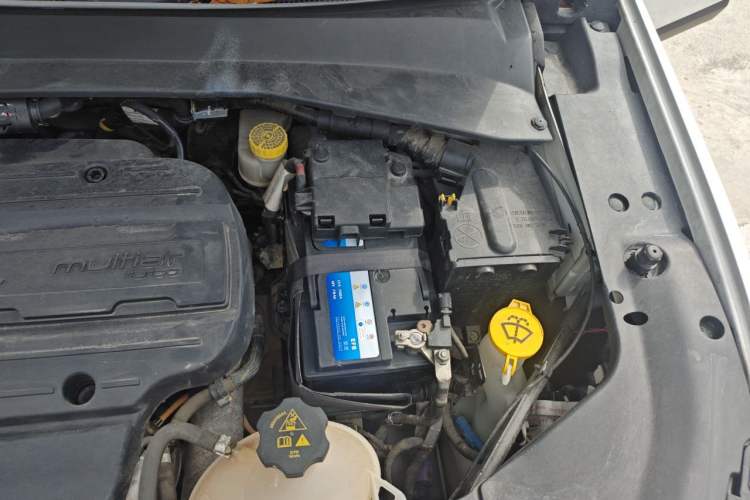 Used Jeep Compass 2017 200T Automatic Family Edition Engine Bay Left