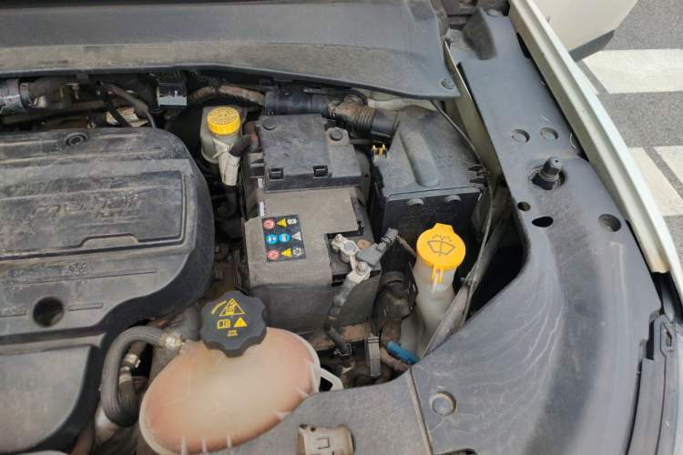 Used Jeep Compass 2017 200T Automatic Family Edition Engine Bay Left