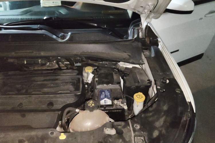 Used Jeep Compass 2017 200T Automatic Family Edition Engine Bay Left