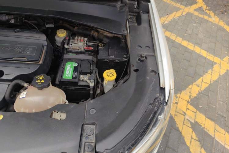 Used Jeep Compass 2017 200T Automatic Prestige Edition Engine Bay Left