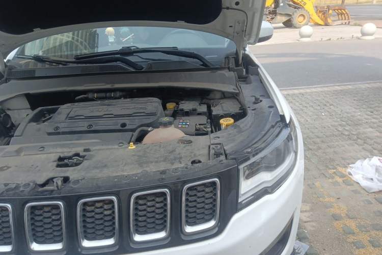Used Jeep Compass 2017 200T Automatic Family Edition Engine Bay Left