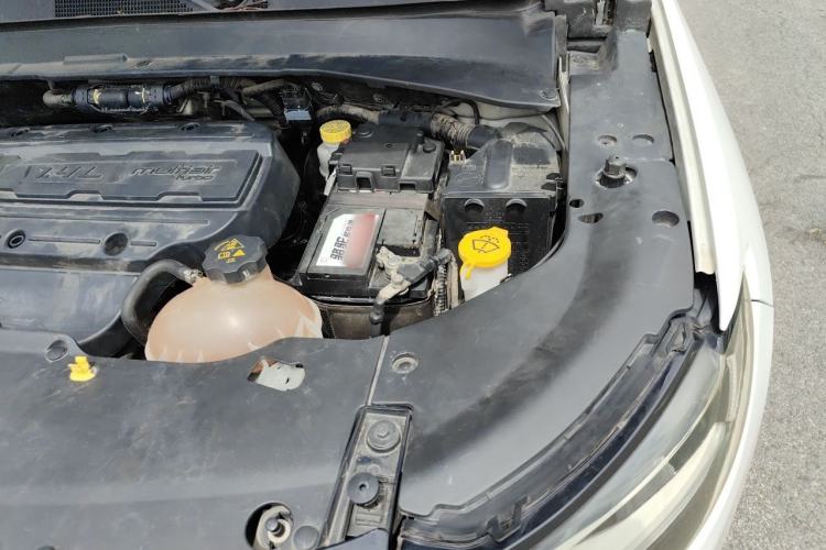 Used Jeep Compass 2017 200T Automatic Family Edition Engine Bay Left