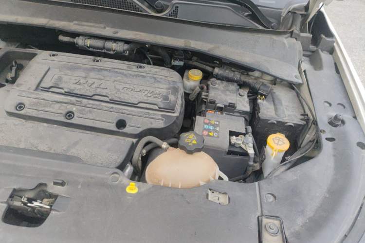 Used Jeep Compass 2017 200T Automatic Family Edition Engine Bay Left