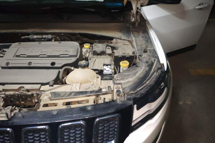 Used Jeep Compass 2017 200T Automatic Family Edition Engine Bay Left
