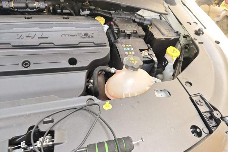 Used Jeep Compass 2017 200T Automatic Family Edition Engine Bay Left