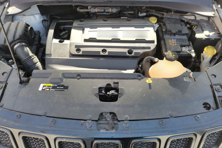 Used Jeep Compass 2017 200T Automatic Family Edition Engine Bay