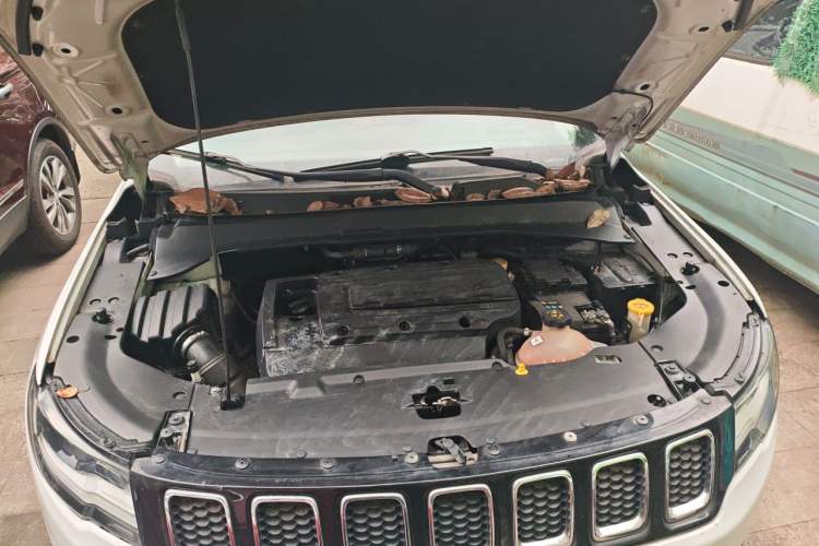 Used Jeep Compass 2017 200T Automatic Family Edition Engine Bay