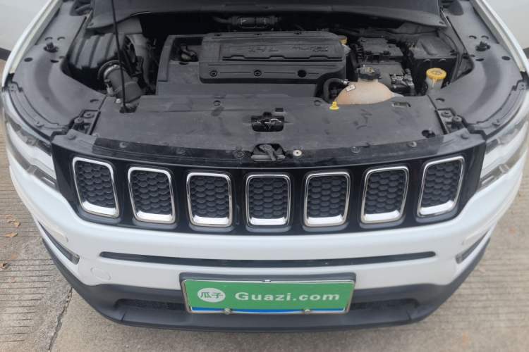 Used Jeep Compass 2017 200T Automatic Family Edition Engine Bay