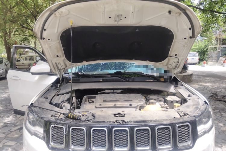 Used Jeep Compass 2017 200T Automatic Family Edition Engine Bay