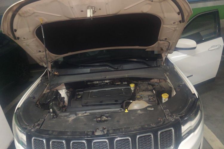 Used Jeep Compass 2017 200T Automatic Family Edition Engine Bay