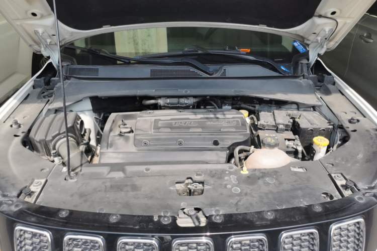 Used Jeep Compass 2017 200T Automatic Family Edition Engine Bay