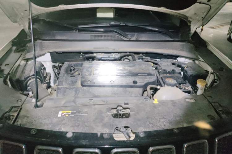 Used Jeep Compass 2017 200T Automatic Family Edition Engine Bay