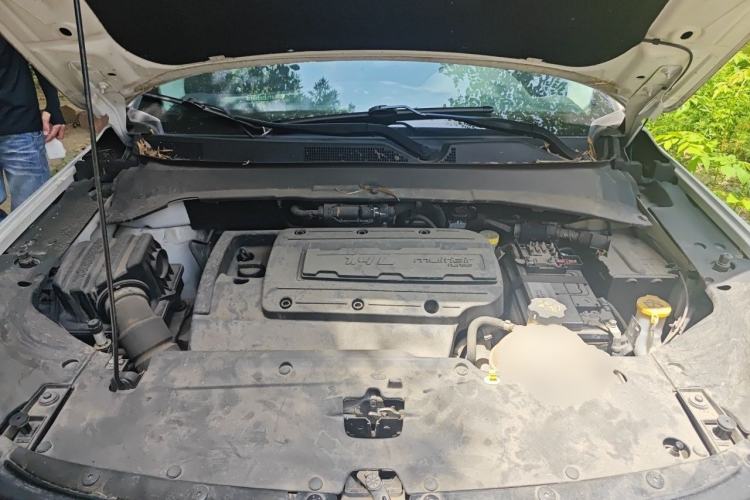 Used Jeep Compass 2017 200T Automatic Family Edition Engine Bay