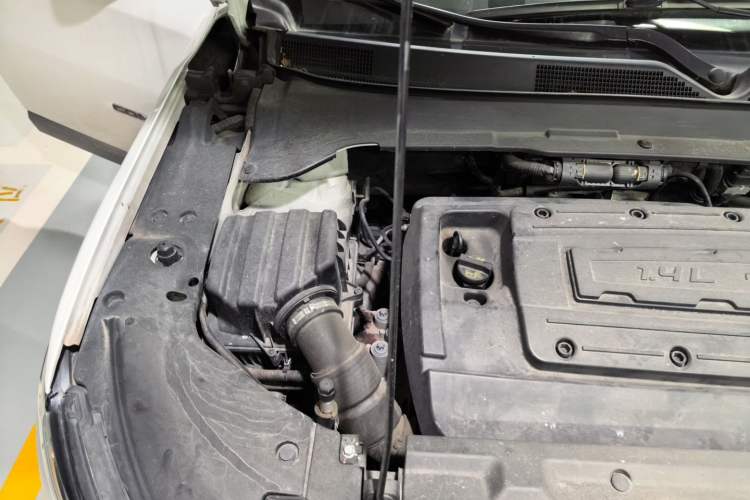 Used Jeep Compass 2017 200T Automatic Family Edition Engine Bay Right