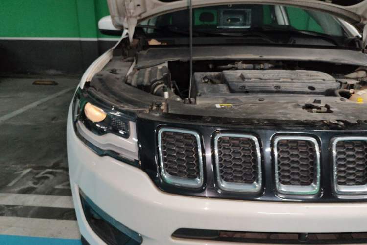 Used Jeep Compass 2017 200T Automatic Family Edition Engine Bay Right