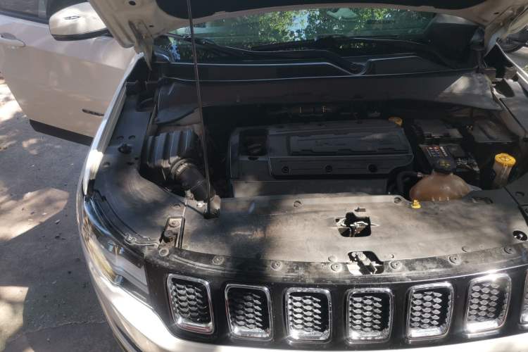 Used Jeep Compass 2017 200T Automatic Family Edition Engine Bay Right
