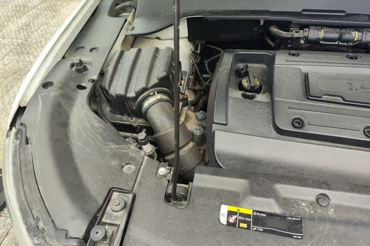 Used Jeep Compass 2017 200T Automatic Family Edition Engine Bay Right