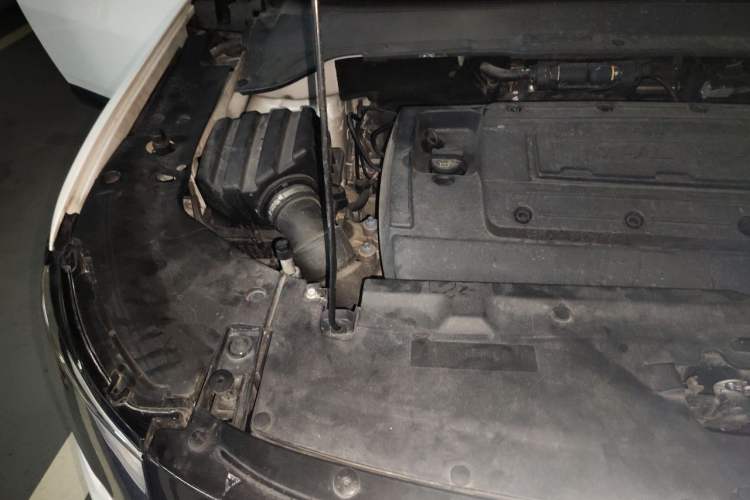 Used Jeep Compass 2017 200T Automatic Family Edition Engine Bay Right