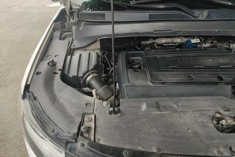 Used Jeep Compass 2017 200T Automatic Family Edition Engine Bay Right