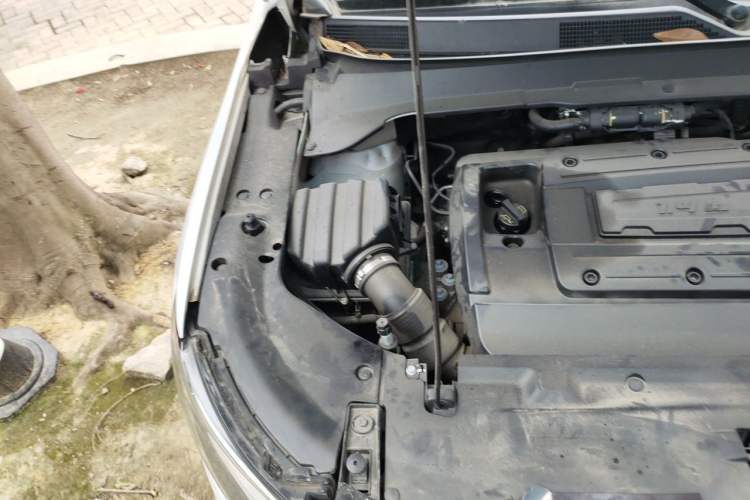 Used Jeep Compass 2017 200T Automatic Family Edition Engine Bay Right
